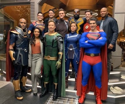 Description: Macintosh HD:Users:eliseofigueroa:Desktop:blog:CRISIS ON INFINITE EARTHS:arrowverse-crisis-crossover-group copy.jpg