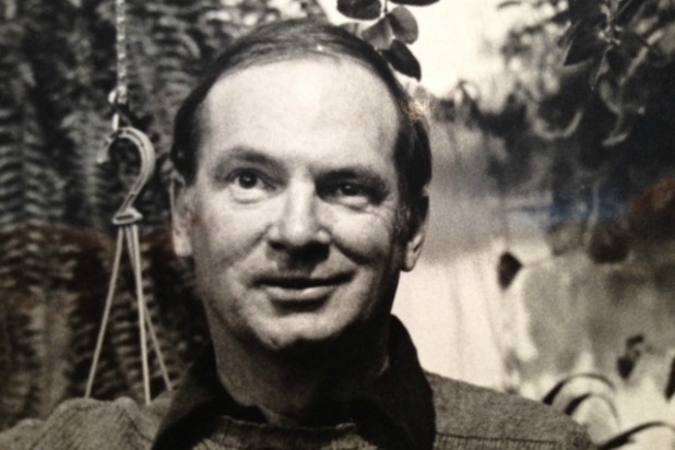 Description: Macintosh HD:Users:eliseofigueroa:Desktop:blog:HER NAME WAS BOND:semple2.jpg